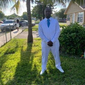 Meet your Posher, Cedrick